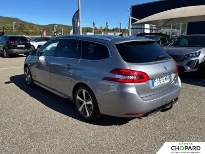 Photo 31 Peugeot 308  SW PureTech 130ch S&S EAT8
