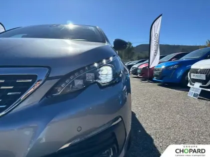 Photo 23 Peugeot 308  SW PureTech 130ch S&S EAT8