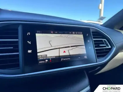 Photo 13 Peugeot 308  SW PureTech 130ch S&S EAT8