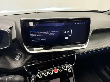 Photo 49 Peugeot 2008  Hybrid 145 e-DCS6