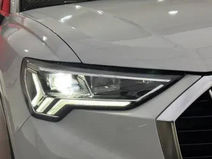 Photo 60 Audi Q3  45 TFSIe 245 ch S tronic 6