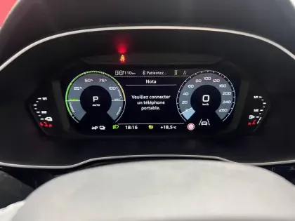 Photo 104 Audi Q3  45 TFSIe 245 ch S tronic 6