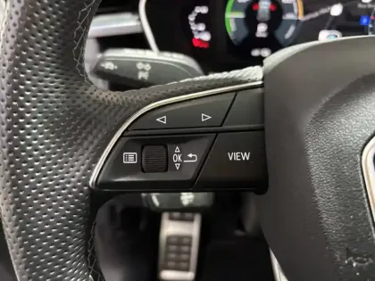 Photo 80 Audi Q3  45 TFSIe 245 ch S tronic 6