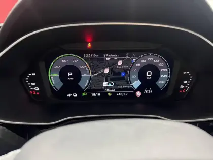 Photo 110 Audi Q3  45 TFSIe 245 ch S tronic 6