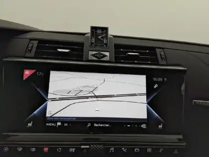 Photo 23 DS Ds 7 DS7 Crossback Hybride E-Tense 225 EAT8