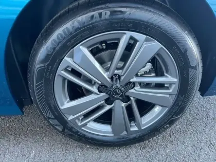Photo 108 Peugeot 308  Hybrid 145 e-DCS6