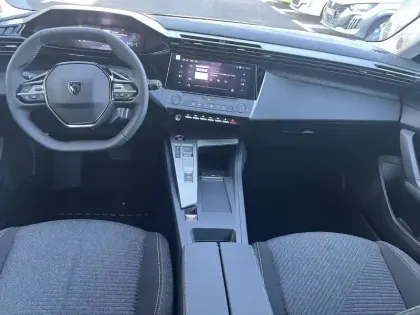 Photo 45 Peugeot 308  Hybrid 145 e-DCS6