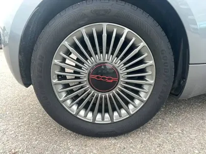 Photo 8 Fiat 500  e 95 ch