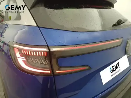 Photo 40 Renault Austral  E-Tech full hybrid 200 GSR2