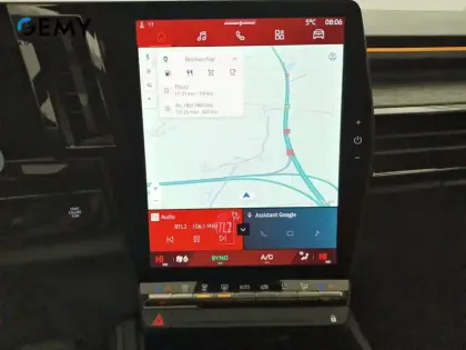 Photo 35 Renault Austral  E-Tech full hybrid 200 GSR2