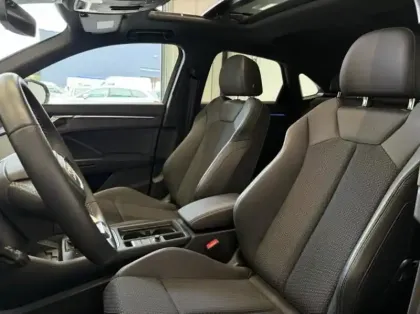 Photo 14 Audi Q3  Sportback 35 TFSI 150 ch S tronic 7