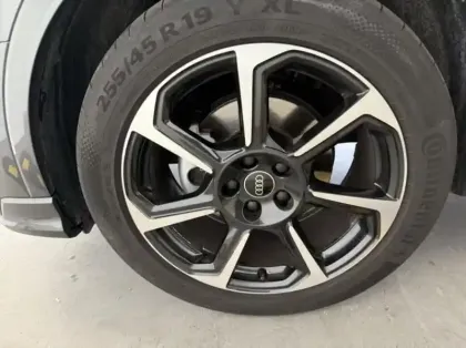 Photo 5 Audi Q3  Sportback 35 TFSI 150 ch S tronic 7