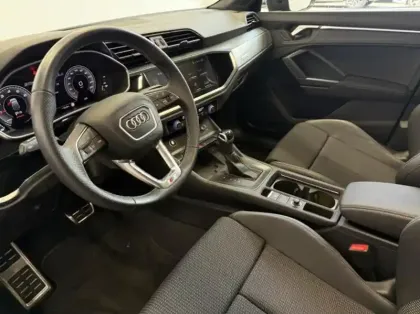 Photo 15 Audi Q3  Sportback 35 TFSI 150 ch S tronic 7