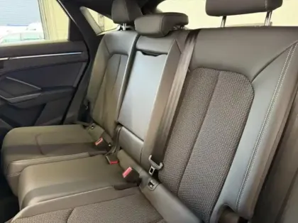 Photo 16 Audi Q3  Sportback 35 TFSI 150 ch S tronic 7