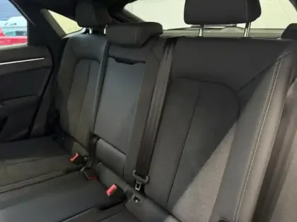 Photo 17 Audi Q3  Sportback 35 TDI 150 ch S tronic 7