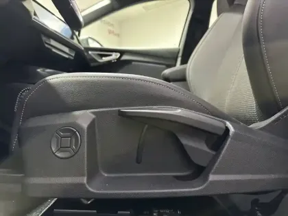 Photo 54 Audi Q4  e-tron Sportback 45 285 ch 82 kWh