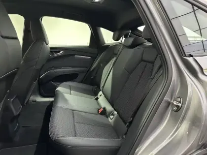 Photo 48 Audi Q4  e-tron Sportback 45 285 ch 82 kWh