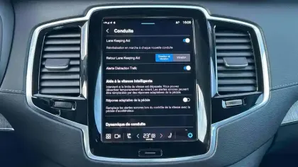 Photo 23 Volvo Xc90  T8 AWD Hybride Rechargeable 310+145 ch Geartronic 8 7pl