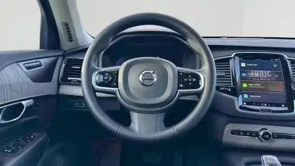 Photo 12 Volvo Xc90  T8 AWD Hybride Rechargeable 310+145 ch Geartronic 8 7pl