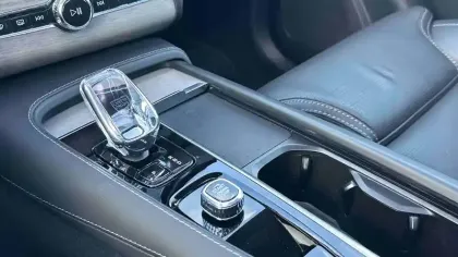 Photo 32 Volvo Xc90  T8 AWD Hybride Rechargeable 310+145 ch Geartronic 8 7pl