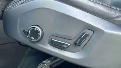 Photo 13 Volvo Xc90  T8 AWD Hybride Rechargeable 310+145 ch Geartronic 8 7pl