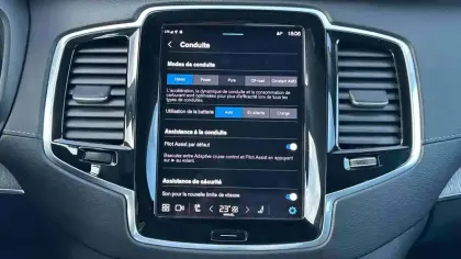 Photo 22 Volvo Xc90  T8 AWD Hybride Rechargeable 310+145 ch Geartronic 8 7pl