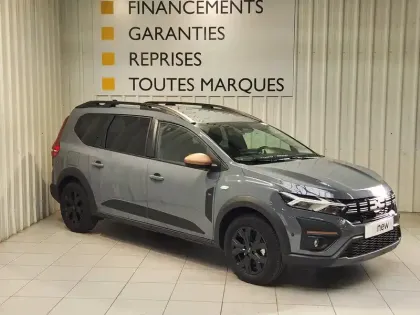 Photo 3 Dacia Jogger  Hybrid 140 7 places GSR2