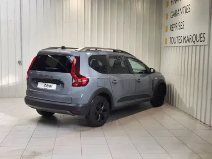 Photo 2 Dacia Jogger  Hybrid 140 7 places GSR2