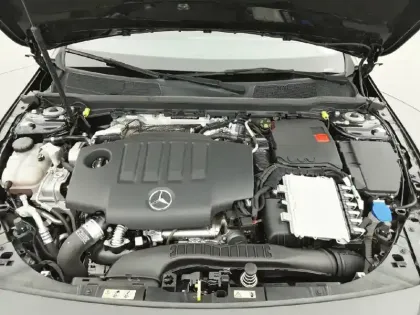 Photo 41 Mercedes Classe A  200 d 8G-DCT