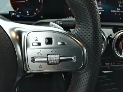 Photo 48 Mercedes Classe A  200 d 8G-DCT