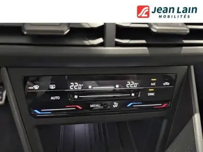 Photo 13 Volkswagen Taigo  1.0 TSI 116 DSG7