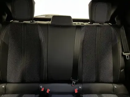 Photo 45 Peugeot 208  Hybrid 110 e-DCS6