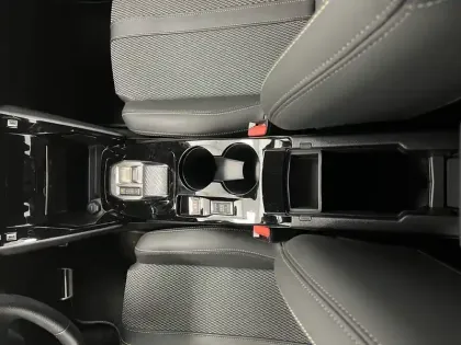 Photo 20 Peugeot 208  Hybrid 110 e-DCS6