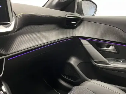 Photo 34 Peugeot 208  Hybrid 110 e-DCS6