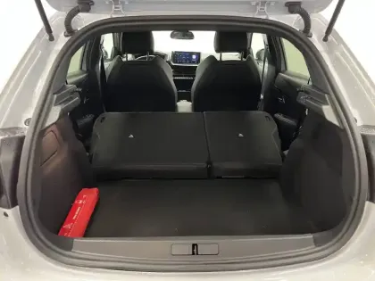 Photo 15 Peugeot 208  Hybrid 110 e-DCS6