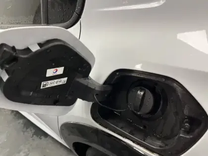 Photo 12 Peugeot 208  Hybrid 110 e-DCS6