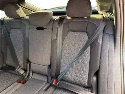 Photo 35 Audi Q5  Sportback e-hybrid 299 ch S tronic 7 Quattro