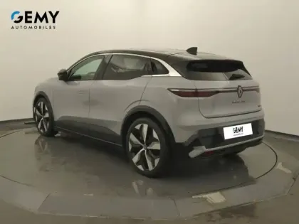 Photo 37 Renault Megane  E-Tech 220 ch autonomie confort AC22