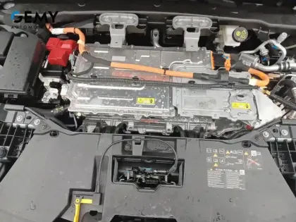 Photo 45 Renault Megane  E-Tech 220 ch autonomie confort AC22