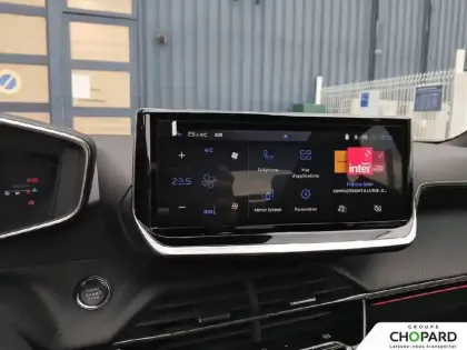 Photo 13 Peugeot 2008  Hybrid 145 e-DCS6