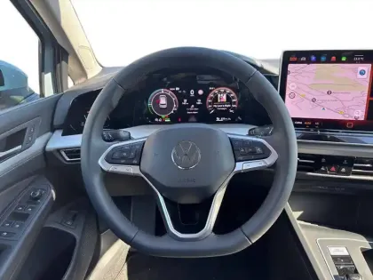 Photo 28 Volkswagen Golf  1.5 eHybrid 204 DSG6