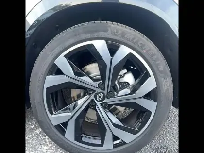 Photo 32 Renault Espace  E-Tech full hybrid 200 GSR2