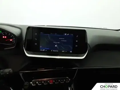 Photo 12 Peugeot 208  PureTech 75 S&S BVM5