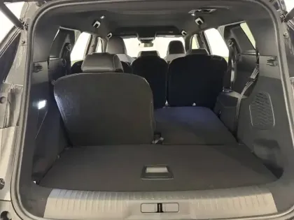 Photo 122 Peugeot 5008  Hybrid 145 e-DCS6