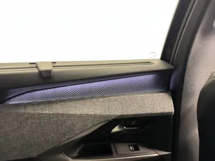 Photo 96 Peugeot 5008  Hybrid 145 e-DCS6