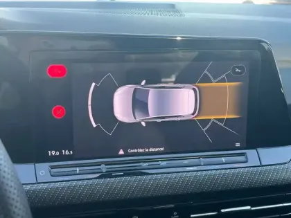 Photo 46 Volkswagen Golf  1.5 eTSI OPF 150 DSG7