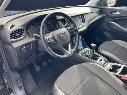 Photo 16 Opel Grandland X  1.2 Turbo 130 ch ECOTEC