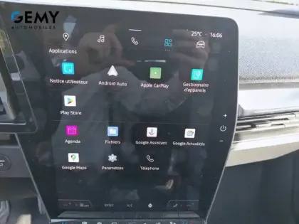 Photo 20 Renault Megane  E-Tech 220 ch autonomie confort AC22