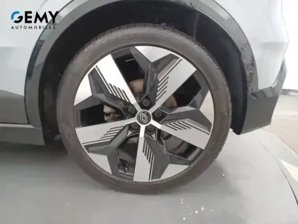 Photo 40 Renault Megane  E-Tech 220 ch autonomie confort AC22