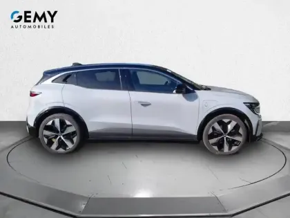 Photo 3 Renault Megane  E-Tech 220 ch autonomie confort AC22